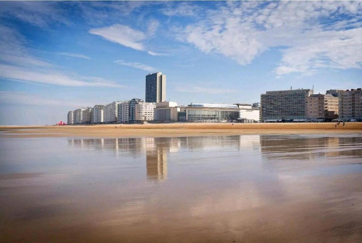 Centrally Located Apartment Close To The Beach Oostende Bagian luar foto