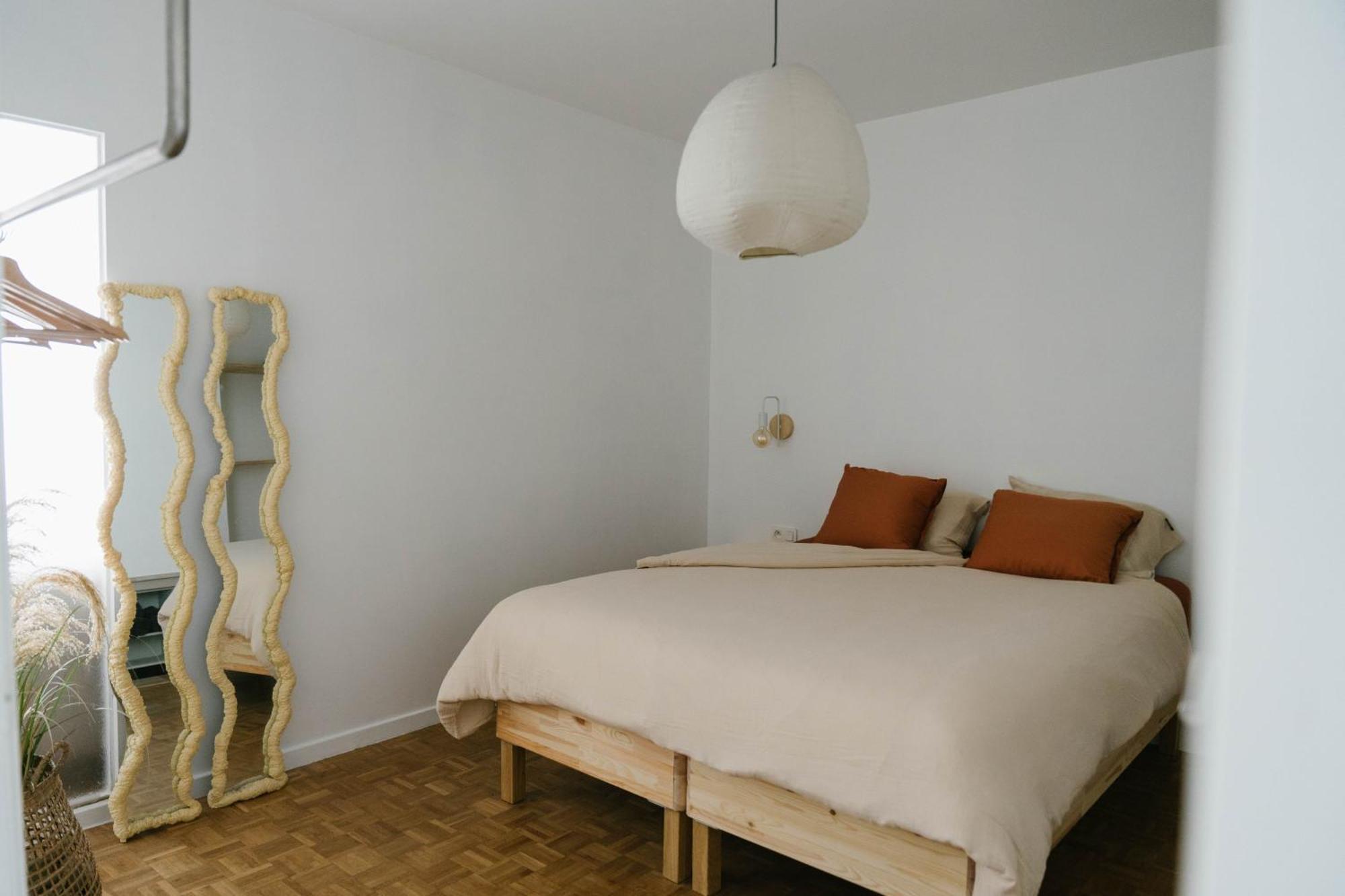 Centrally Located Apartment Close To The Beach Oostende Bagian luar foto